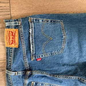 Levi's 501 Women's High Rise Classic Blue Jeans - stretch